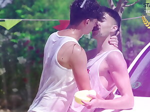 STAXUS ::  We washed my car and my friend couldn't keep it together. Awesome day of fun