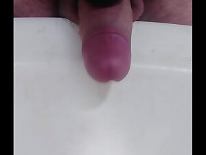 マッサージガンでオナニー