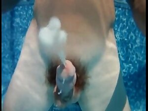 Hand Free Cum Under Water